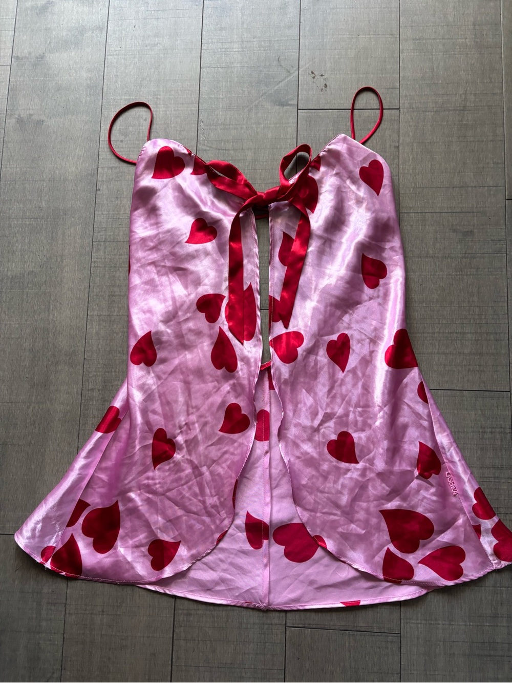 2 for $10- Y2K La Senza Pink Satin Heart-Print Chemise with Red Accents